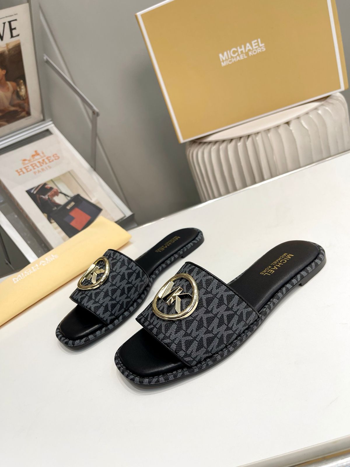 Luxury Brand m-k slipper  for women