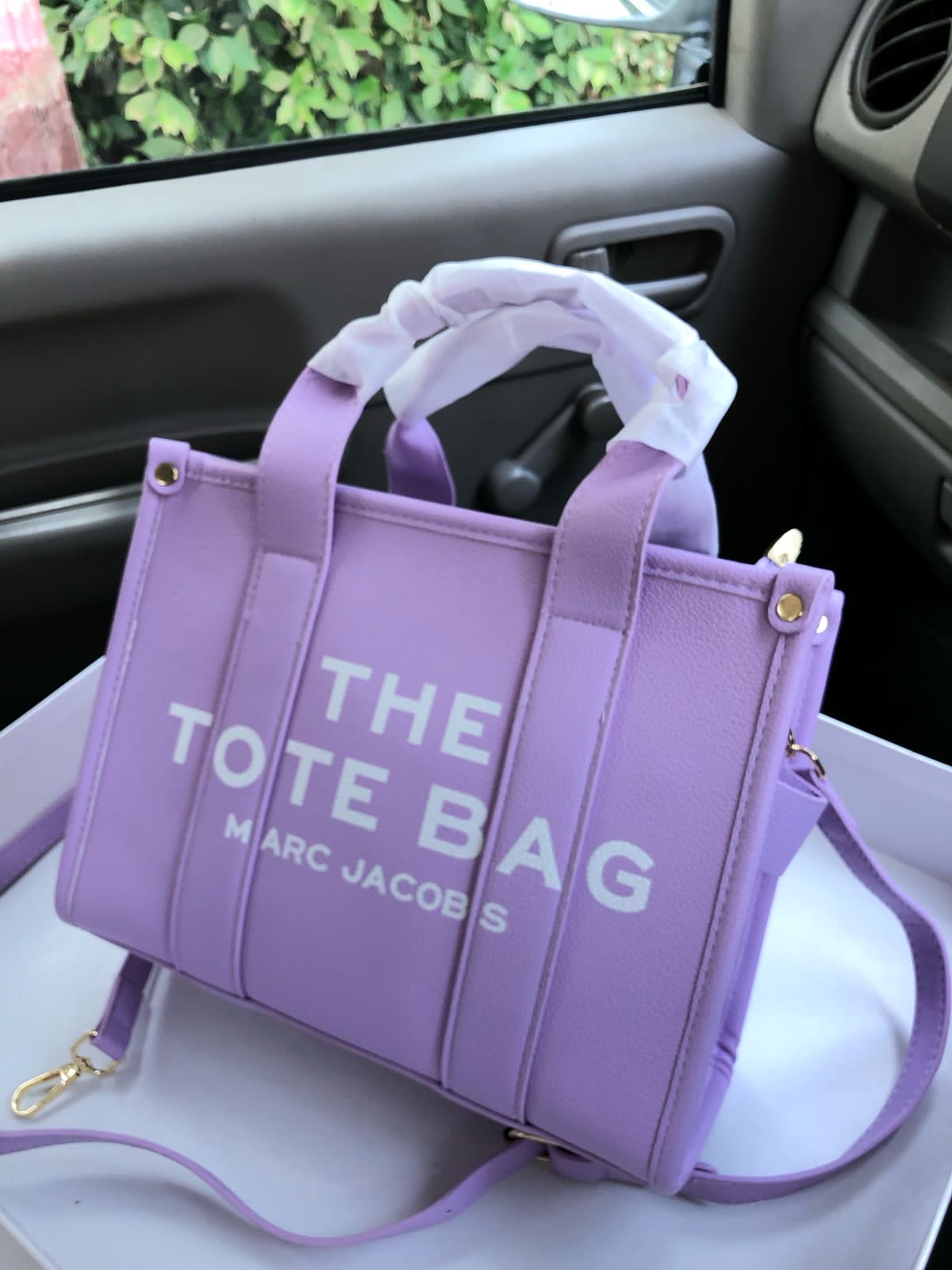 Marc Jacob’s MJ THE TOTE BAG Purple