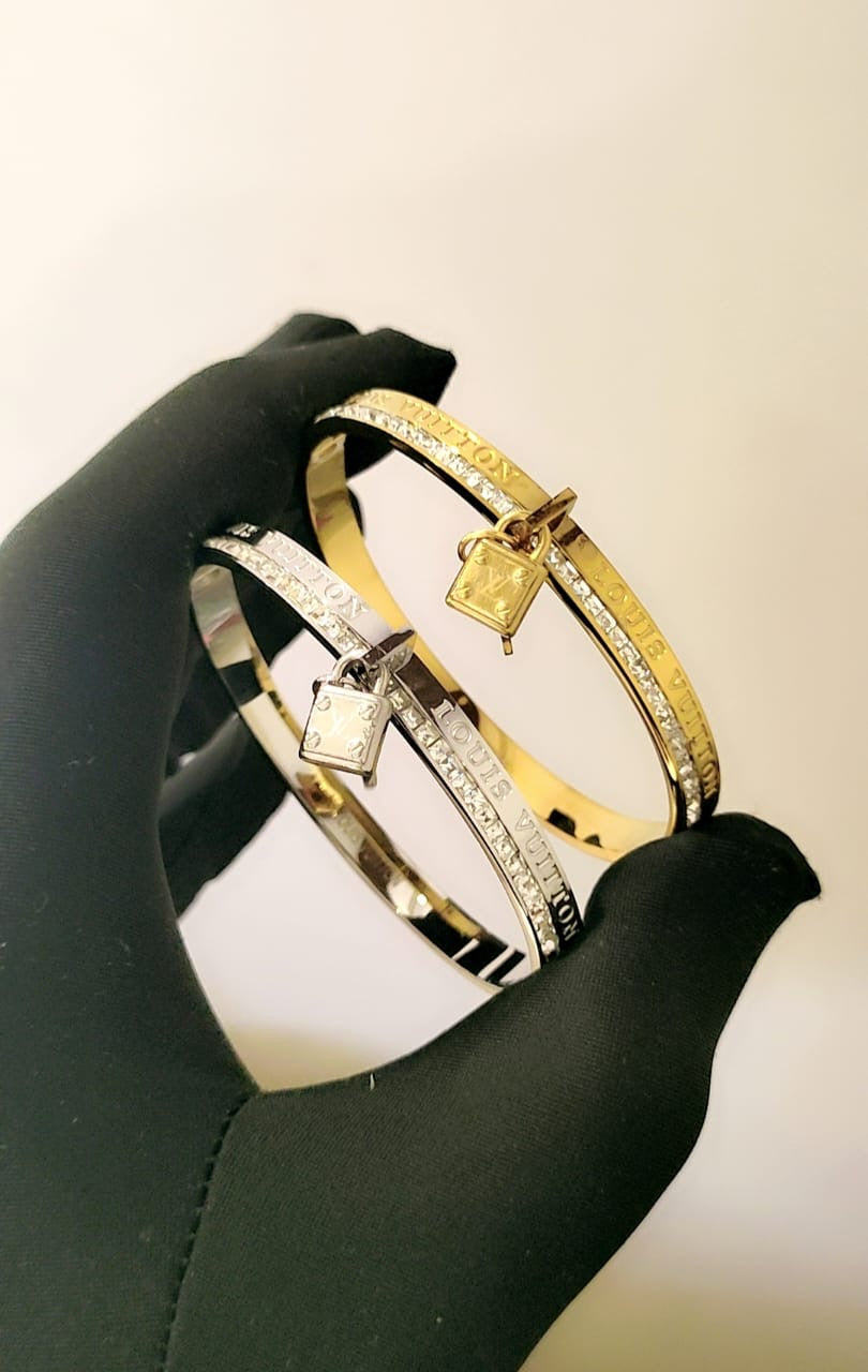 Famous Brand L-V Lou-is Vui-tton Bracelet for Women