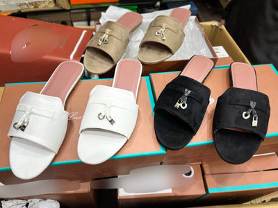 Famous Brand Lo-ro -Pia-na Slipper for Women