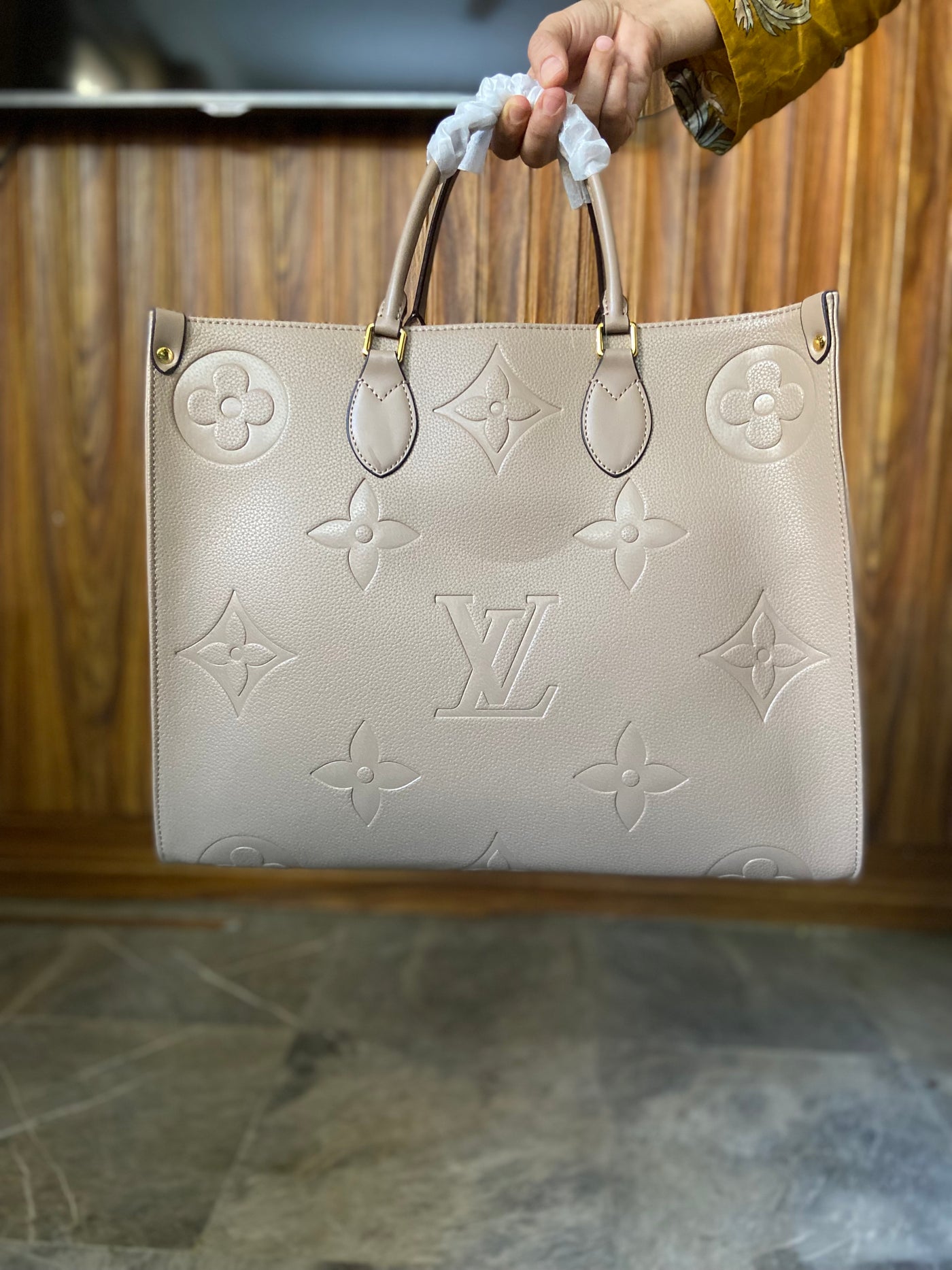 Luxury Brand L-V Tote bag for women