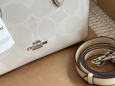 Coach Glacier White Maggie Tote (Pre order)