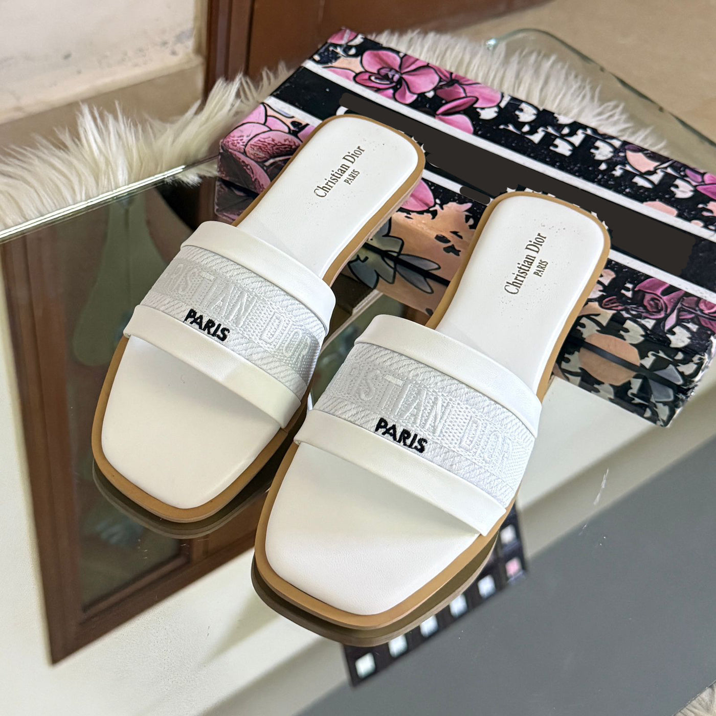 Famous brand D-I-or slipper for women