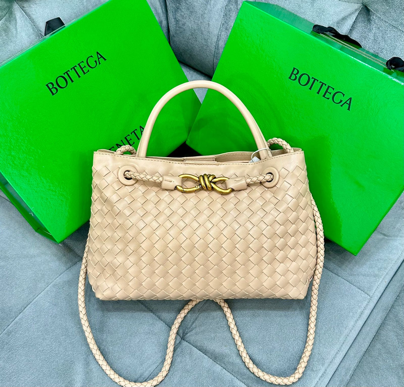 Luxury Brand Bot-tega bag for women