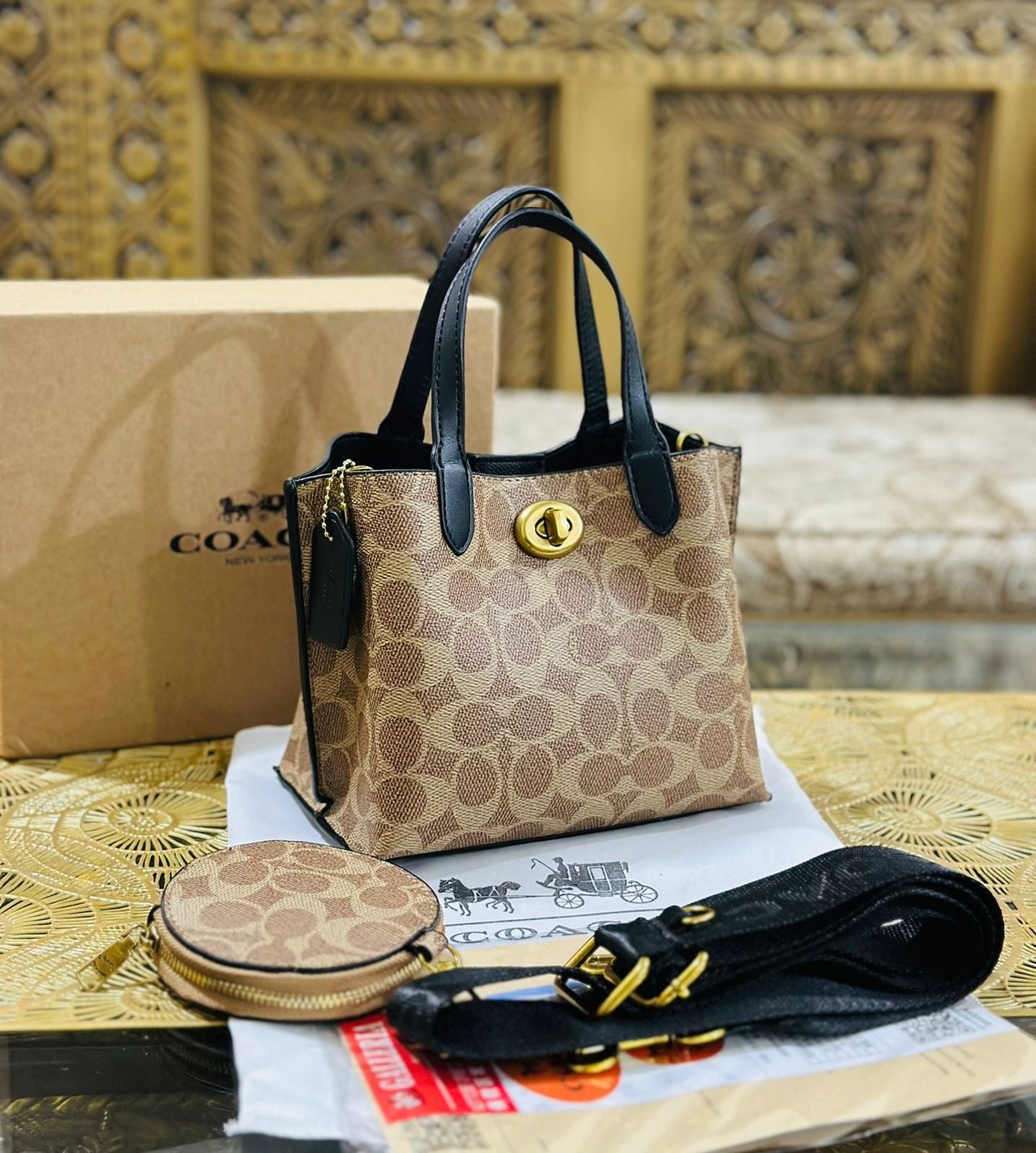 Coach Willow Signature Tote bags Coach 2