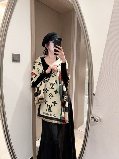 Famous Brand L-V shawl for women