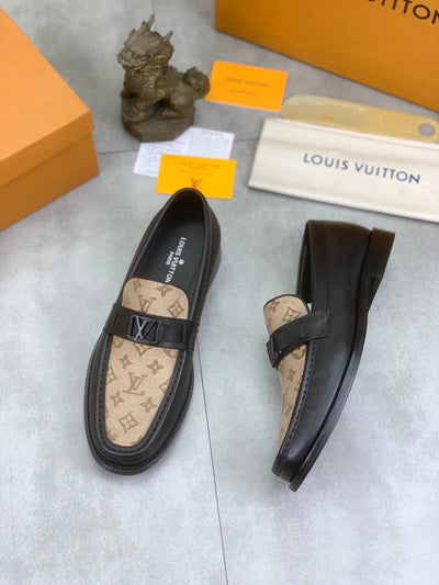 Luxury Brand L-V  Lo-uis Vui-tton  Leather Business Shoes for Men (Pre Order)