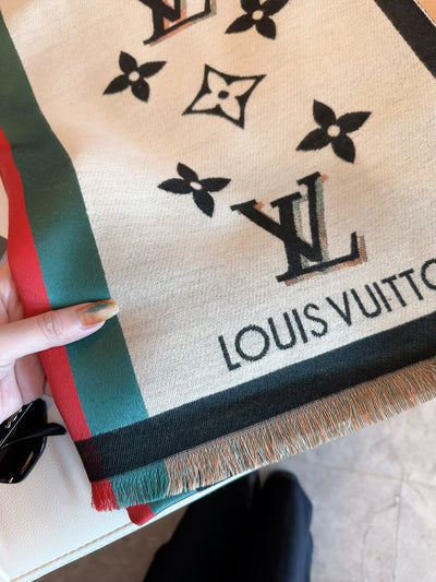 Famous Brand L-V shawl for women
