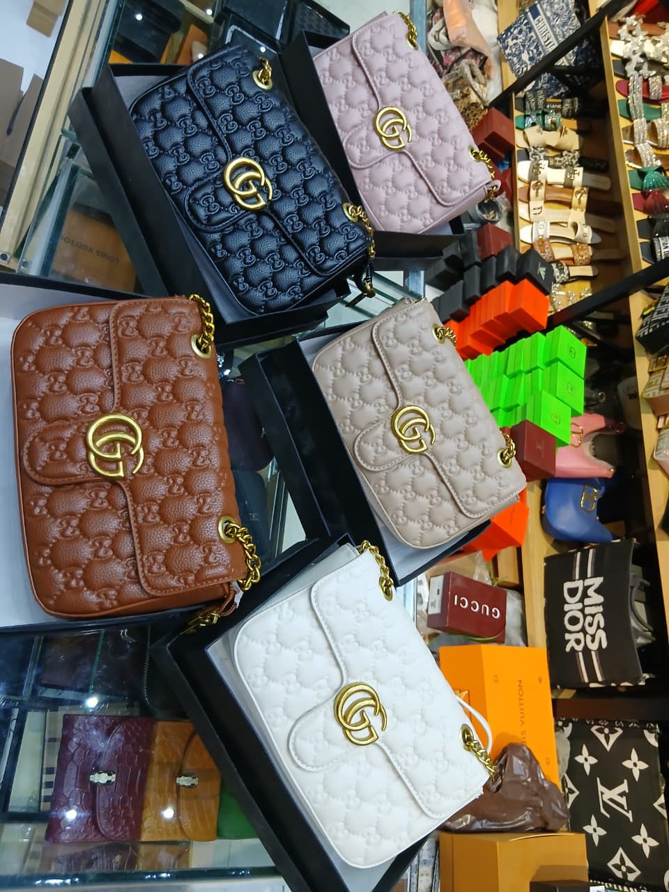 Famous Brand GG Guc-ci Mormont Shoulder Bag for women