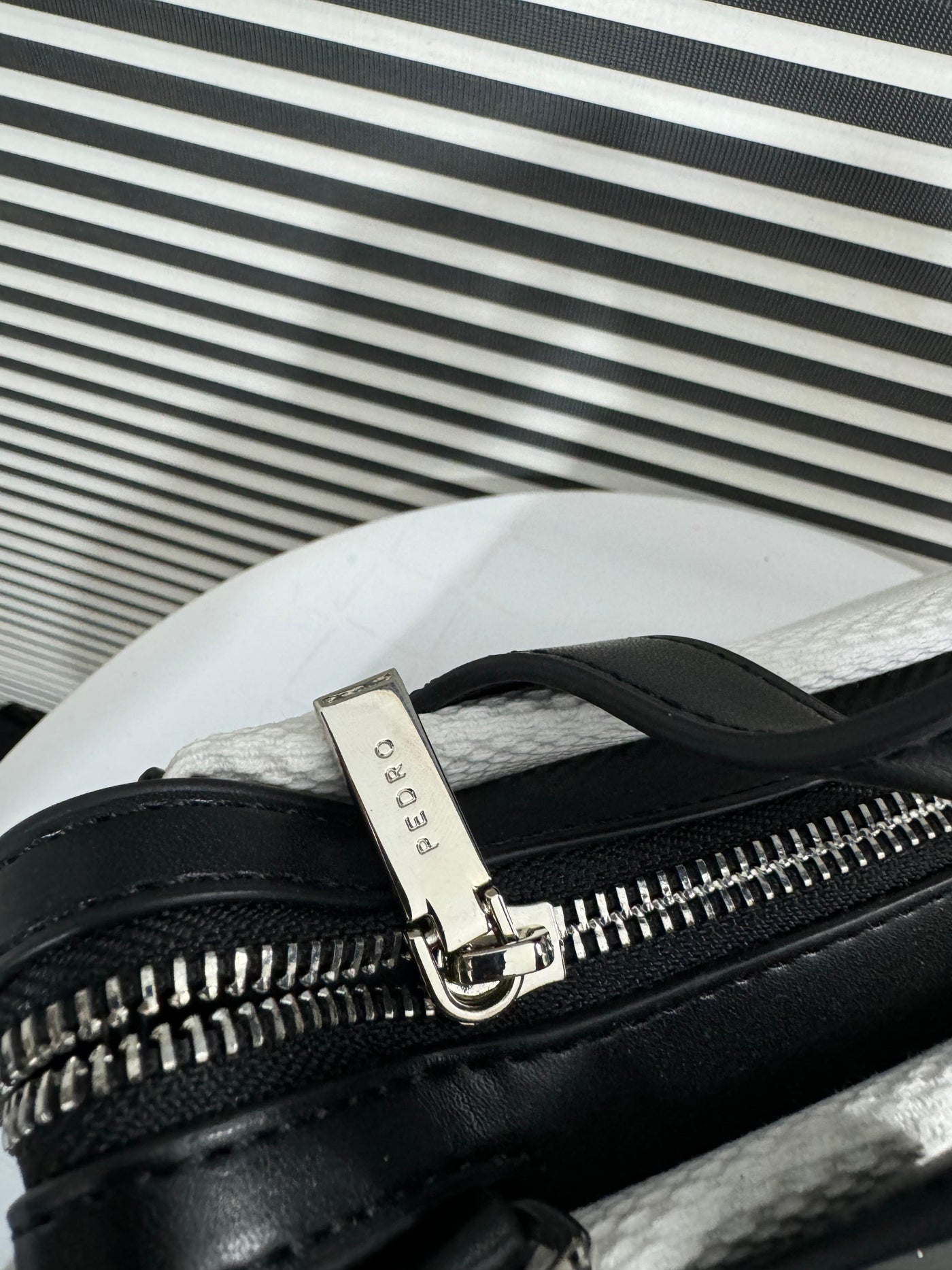 Pedro Izzie Bowling Bag