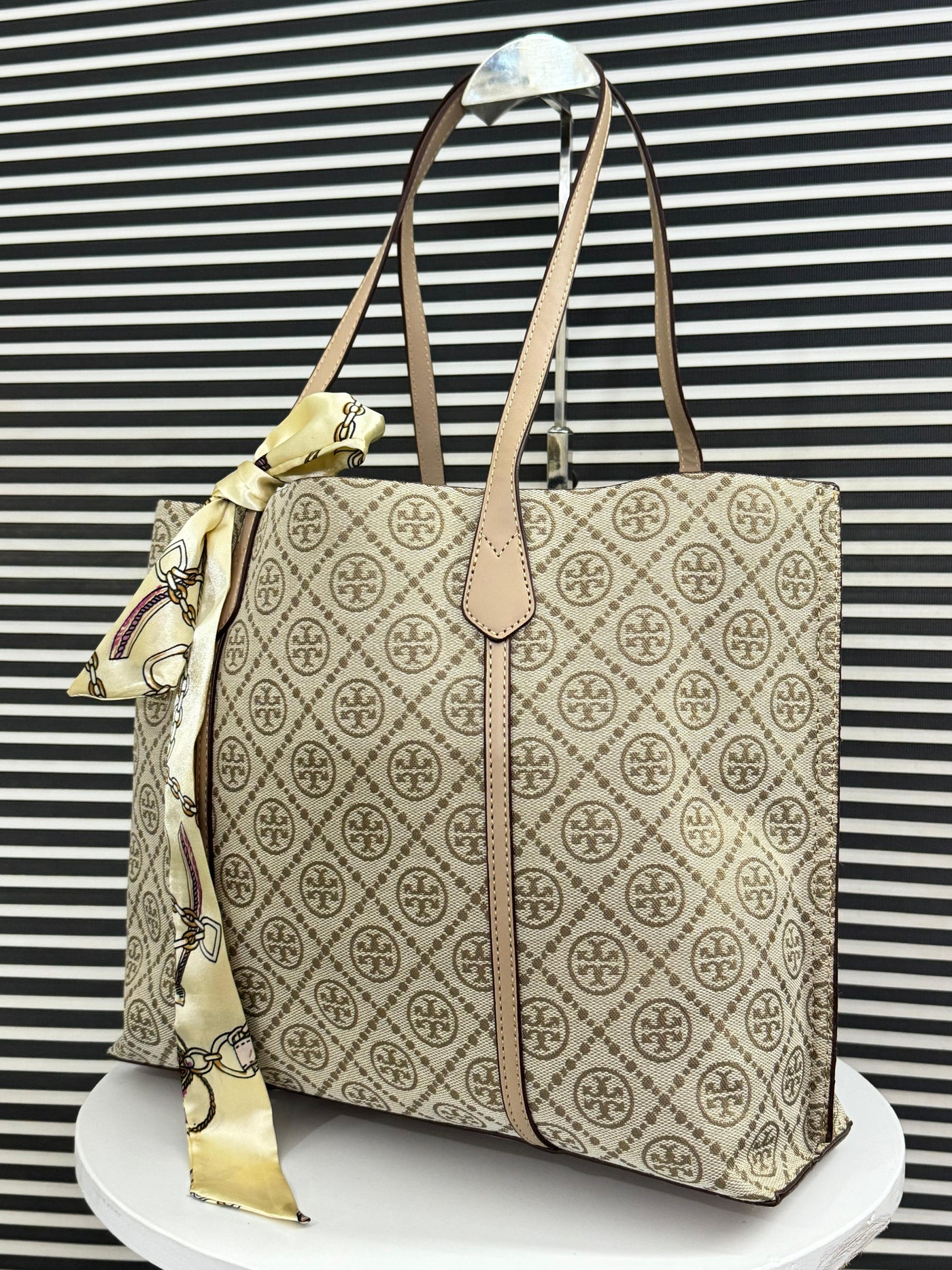 Tory Burch Perry Triple-Compartment Tote Bag