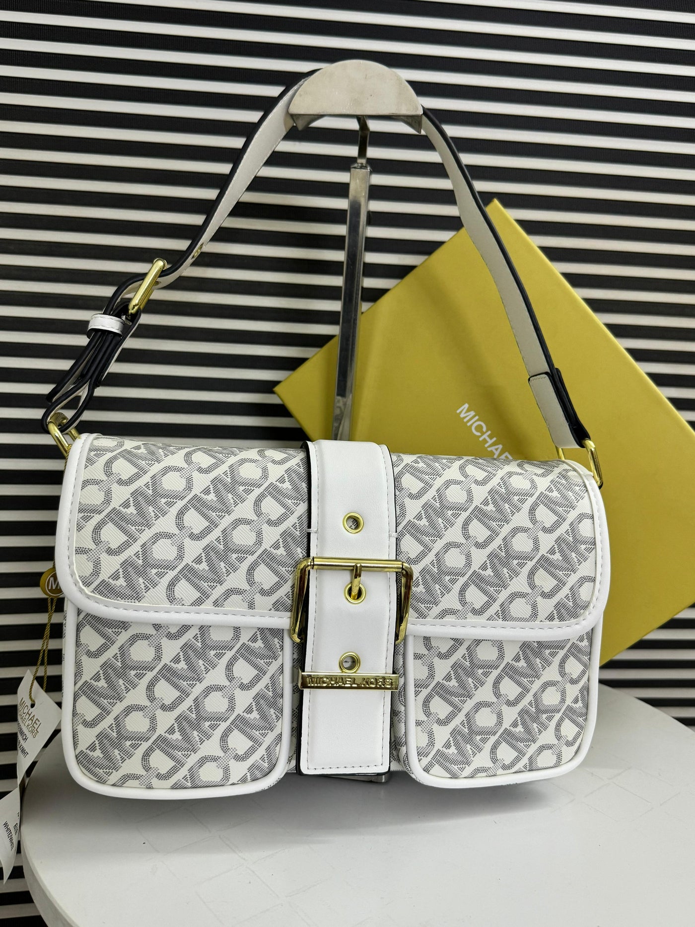 Michael Kors MKColby Medium Empire Monogram Shoulder Bag White