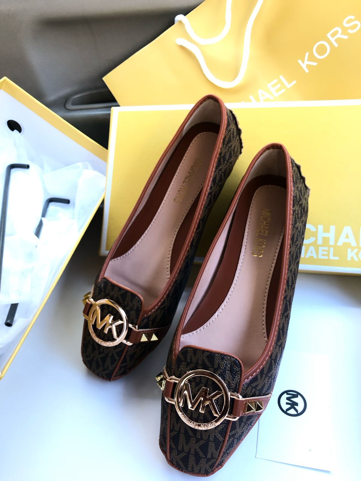 Michael Kors MK Pump Shoes Brown