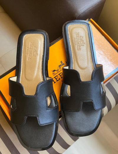 Hermes slipper Black