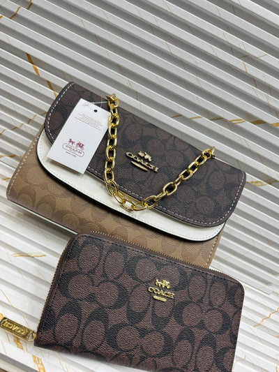 Coach Shoulder bag with Wallet Brown