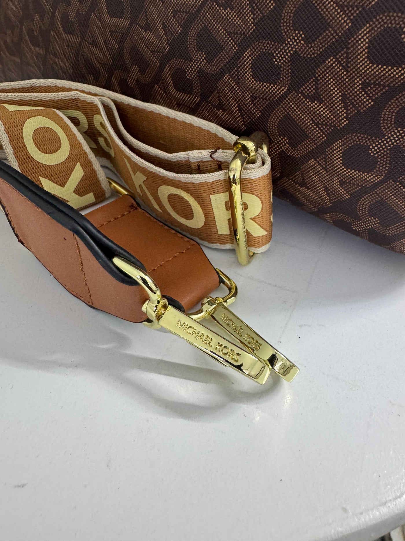 Michael Kors MK Gigi Large Empire Signature Logo Tote Bag