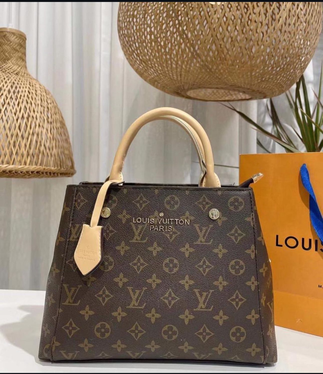 Louis Vuitton LV Montaigne Handbag MM 1