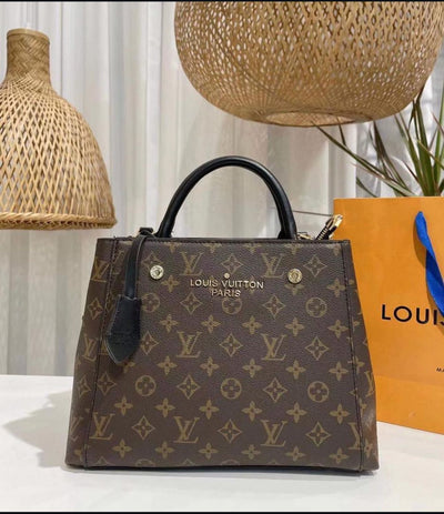 Louis Vuitton LV Montaigne Handbag MM 2