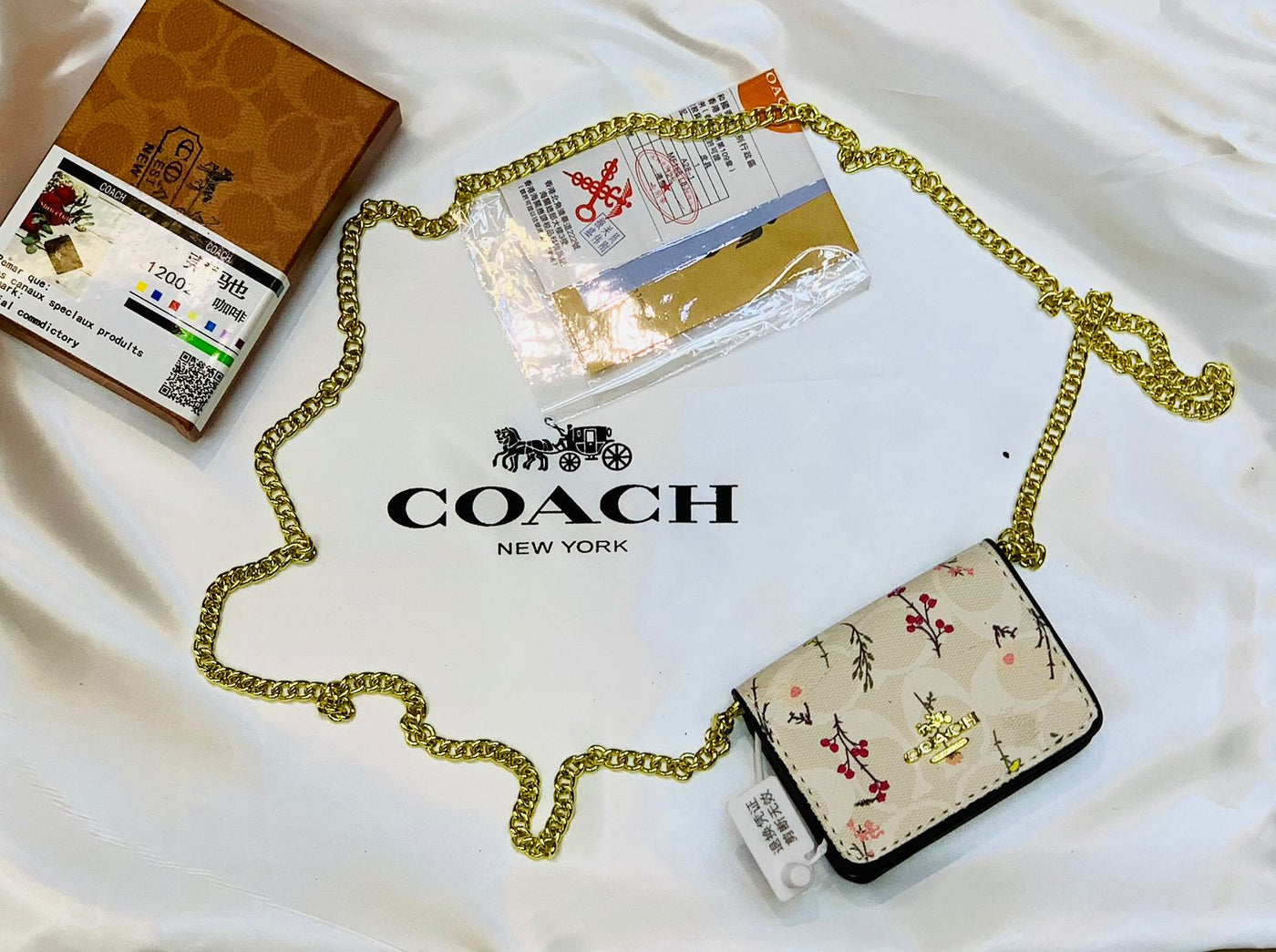 Luxury Co-ach Mini Crossbody Bag with Long Chain