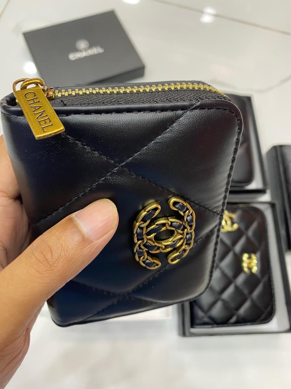 Famous Brand CC Cha nel Small Leather Wallet for Men and Women