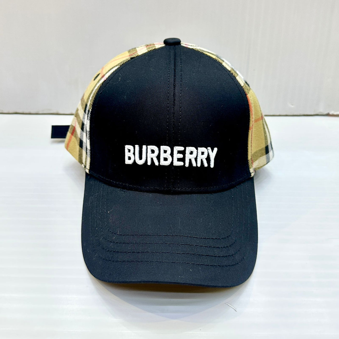Fashion Brand Bur-berry Cap for Men and Women