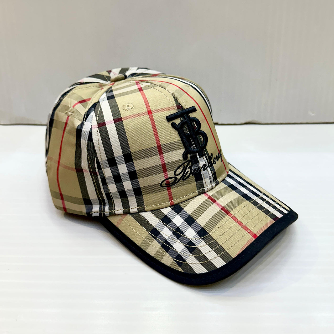 Fashion Brand Bur-berry Cap for Men and Women