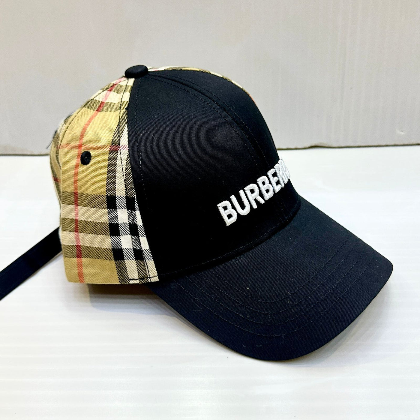 Fashion Brand Bur-berry Cap for Men and Women
