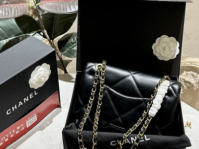 Famous CC Cha-nel 19 Handbag for Women