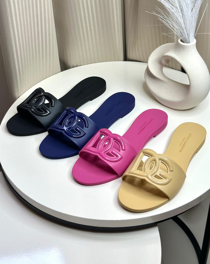 DG Slides for Women