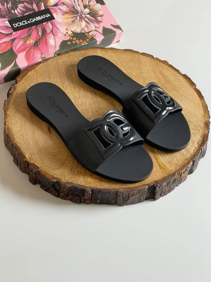 DG Slides for Women