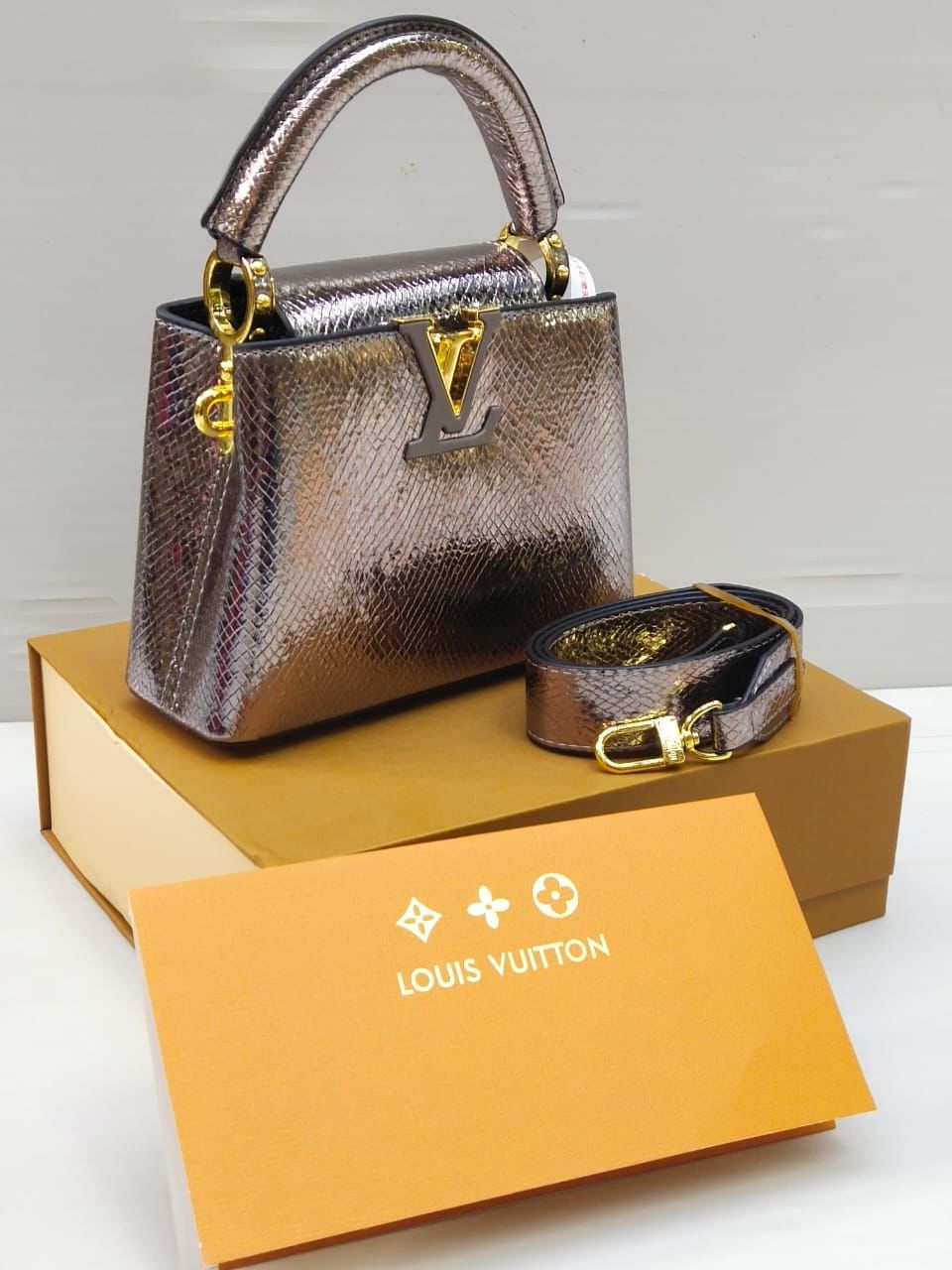 Premium quality Lo-uis -Vu- itton Bag For Ladies