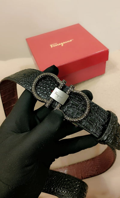 *Fer-ra-ga-mo *Crocodile texture 2 sided belts