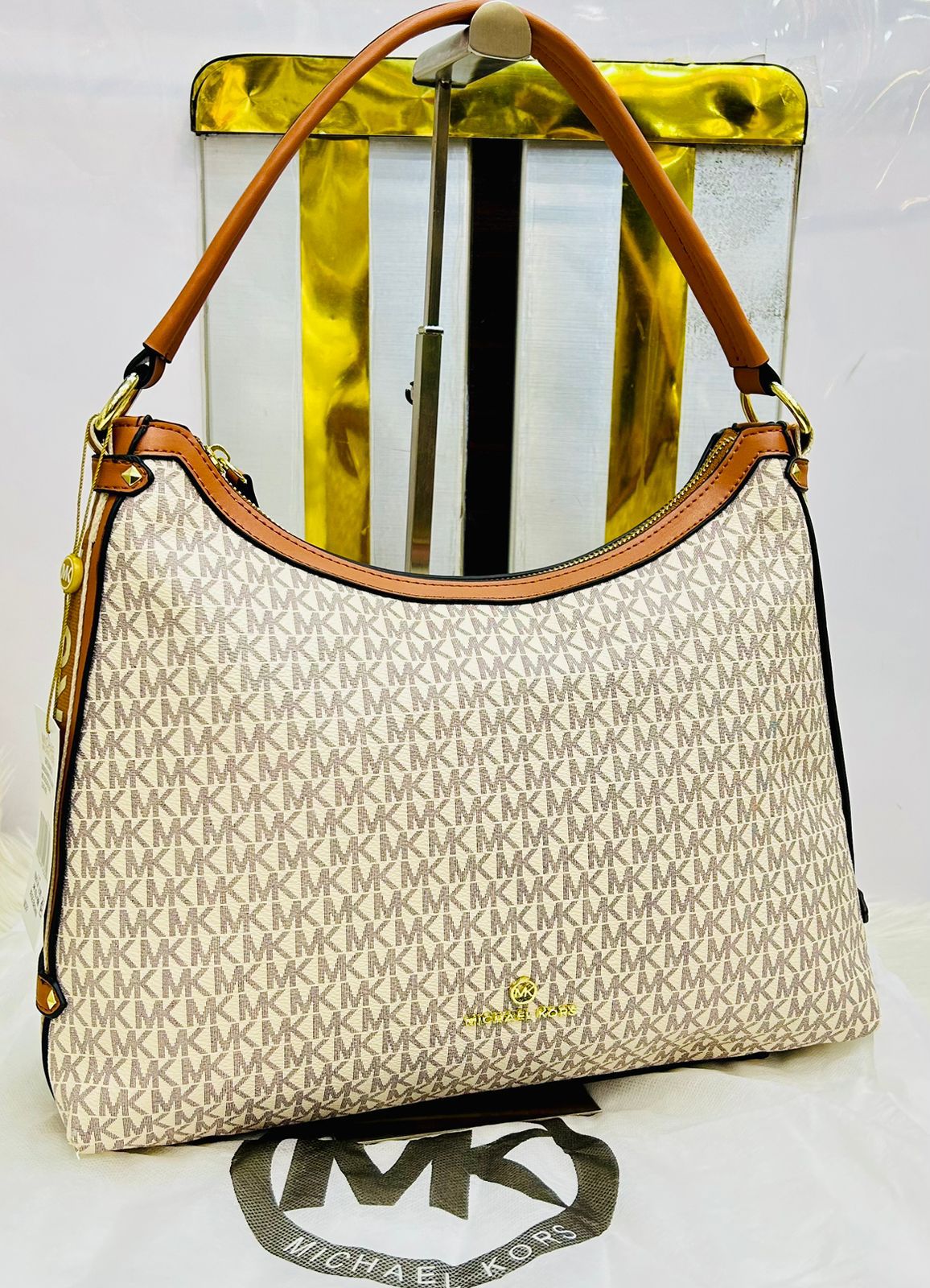 Michael Kors MK Large Hobo Shoulder Bag Beige