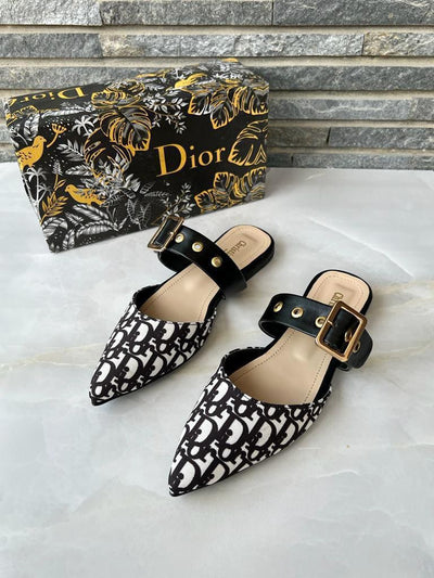 Christian Dior CD Pumps