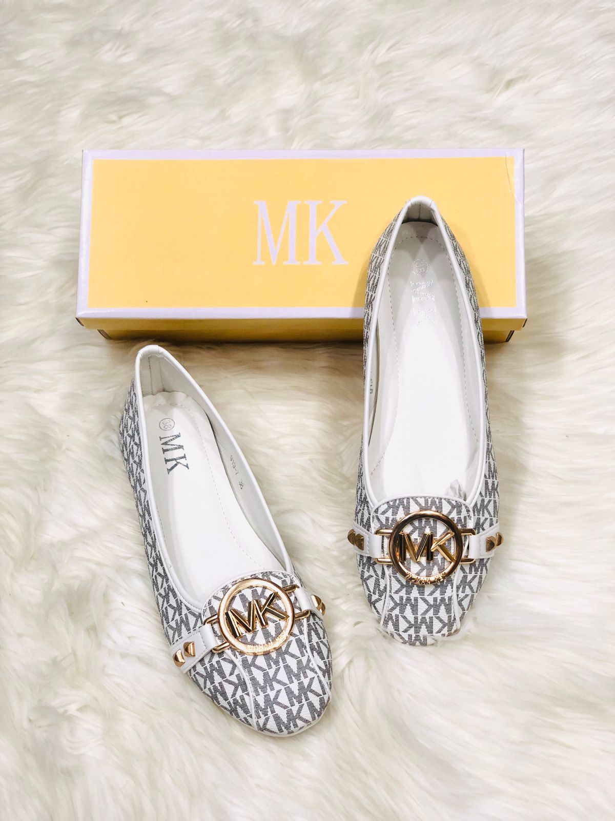 MK Pumps for Women