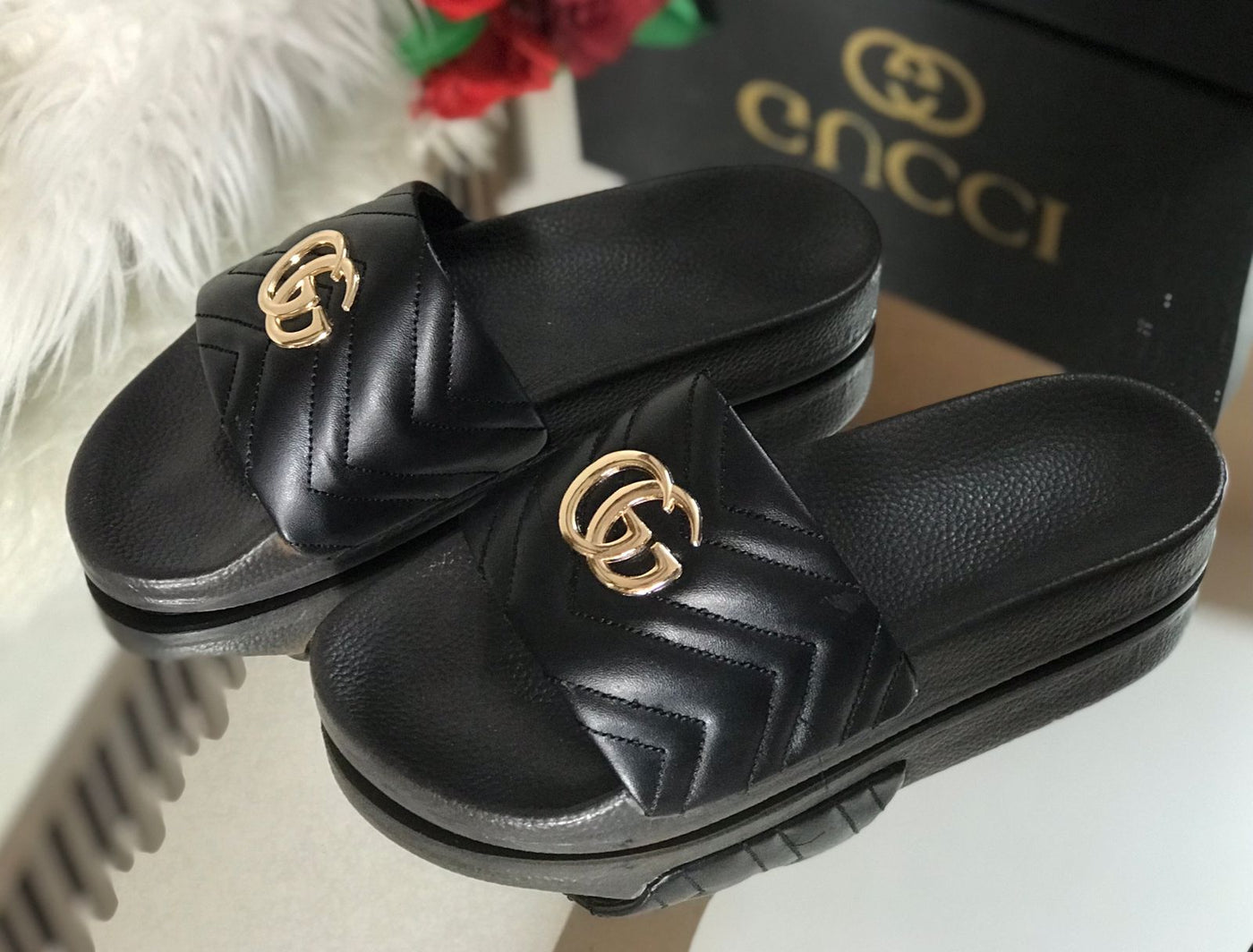 Gucci GG Slides Black