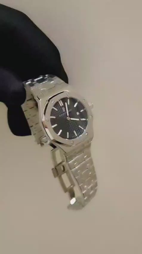 AUDEMARS PIGUET Men watch (Without Stones)